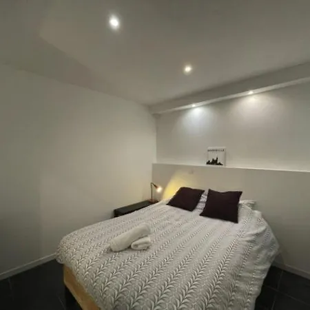 Confort & Cosy - Parking * フォンテーヌブロー